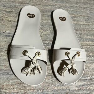 NWOB Mel by Melissa Women's Cream Jelly Sandals with Tassels